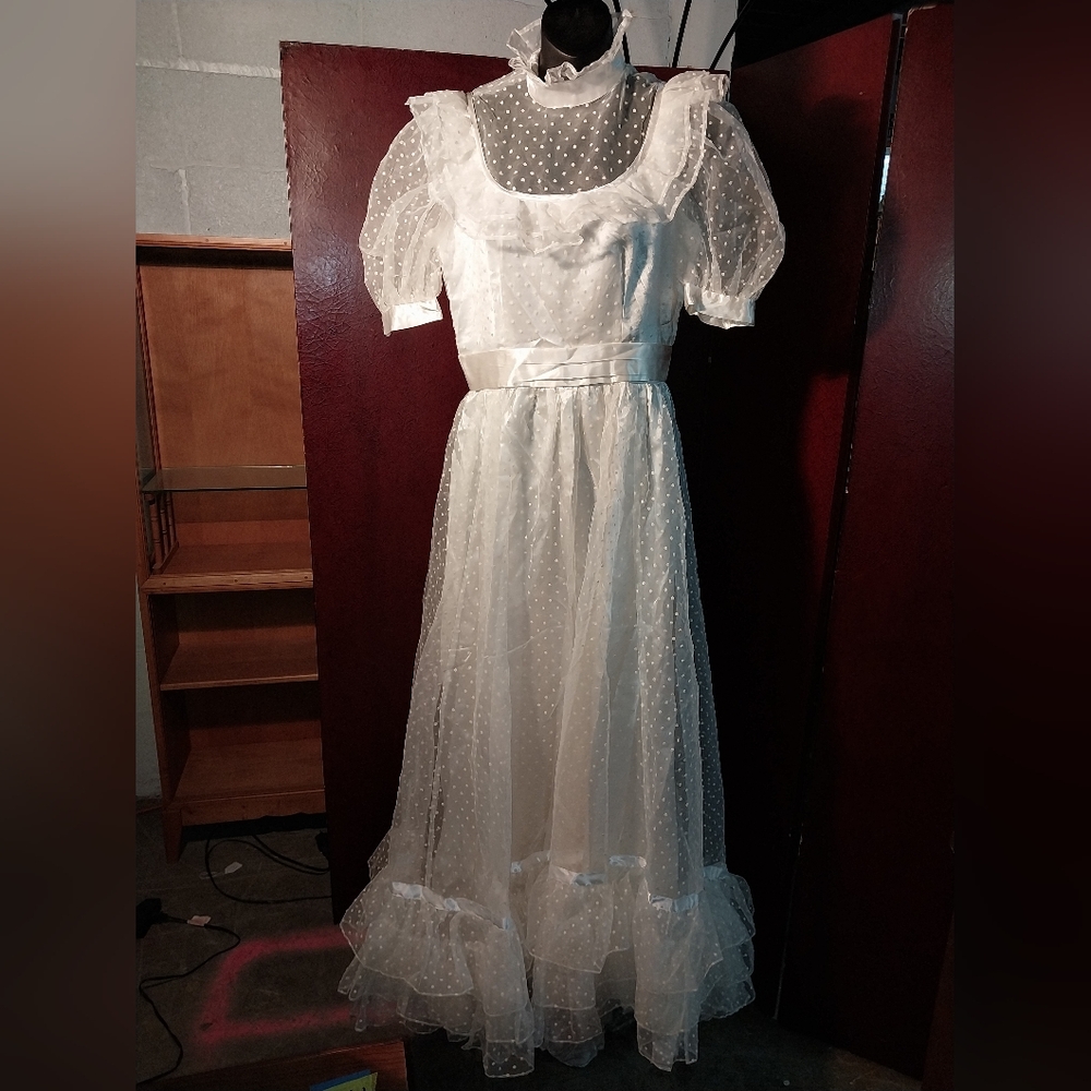 Vintage Wedding Dress